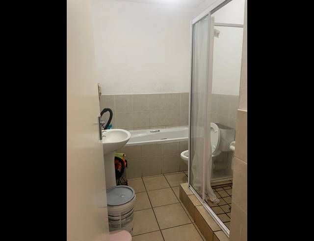 2 BEDROOM APARTMENT FOR SALE IN COMET